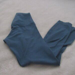 Lululemon Aqua Leggings  Size 2  USED